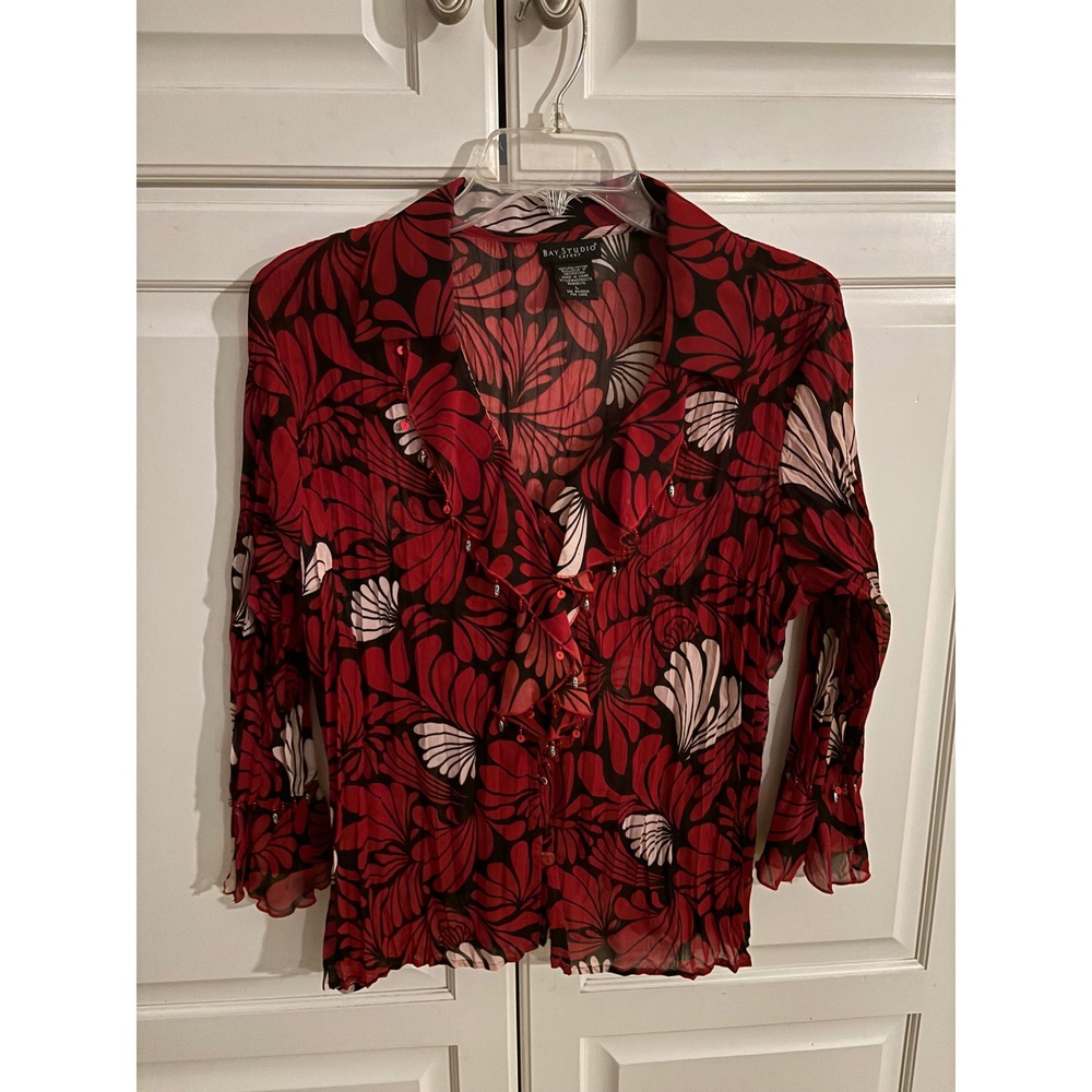 Bay‎ Studio Career Womens Red Floral Pleated Ruffle Blouse Sequin Bead Detail L